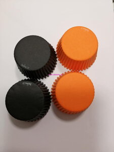 Decora košíčky oranžové / čierne - 75ks